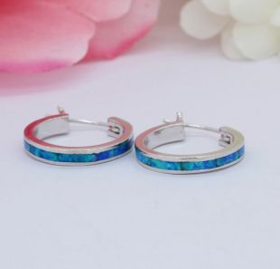 19MM Huggie Hoop boucles d’oreilles Lab créé bleu opale solide 925 argent sterling Hoop boucles d’oreilles opale bleu boucles d’oreilles opale Hoop