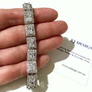 Bracelet de mariée Art Déco, Bracelet de mariage Gatsby, Emerald Cut Cubic Zirconia Cz Bridal Jewelry, Rectangle Geometric Wedding Jewelry, QUADRA