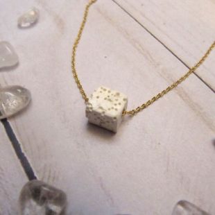 Lave blanc collier diffuseur, or 14 k, chaîne, huile essentielle aromathérapie pendentif, bijoux délicats Simple, carré géométrique