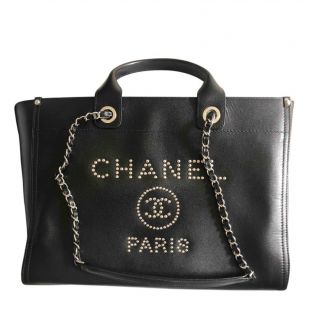 Chanel vibes #chanel #beverlyhills #lala #luxurylifestyle #posh
