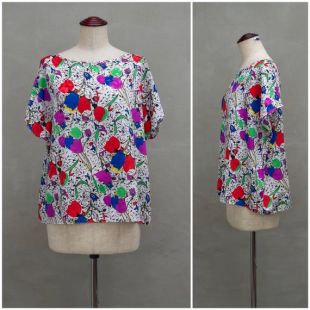 Blouse vintage, haut tunique des années 1980, chemisier sans manches oversize au design floral audacieux, tunique à col Scoop, haut d'été des années 80, buste Taille Plus/40"