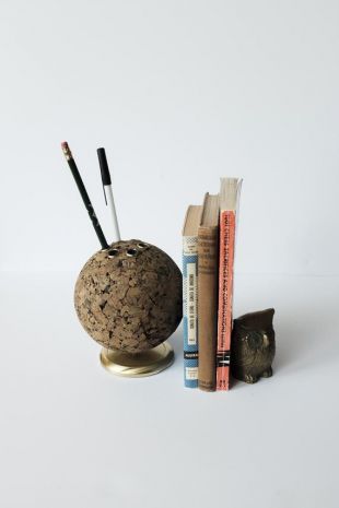 Mid Century Cork Ball Orb Desk Organizer / Pencil Holder / Brass Base / Cork Sphere / MCM Desk Home décor