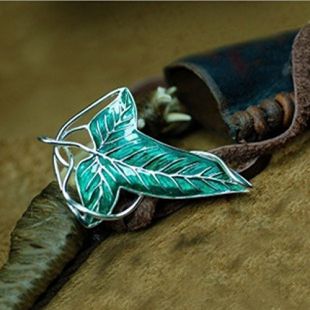 Lord of the Rings Elven Leaf Brooch Green Leaf Clasp Pin Silver + Enamel