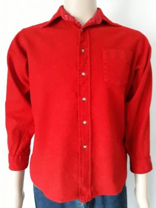 Vintage Pendleton rouge 100 % laine taille chemise homme manche longue étiquette large mais convient à moyen made in Usa.