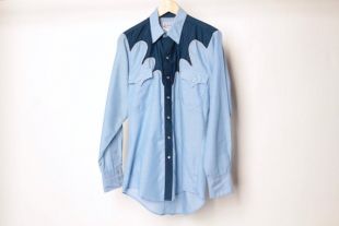 vintage 1960s two tone MEN'S WESTERN wear blue on blue yoke SNAP button vintage western shirt size medium -- Made in the U.S.A.