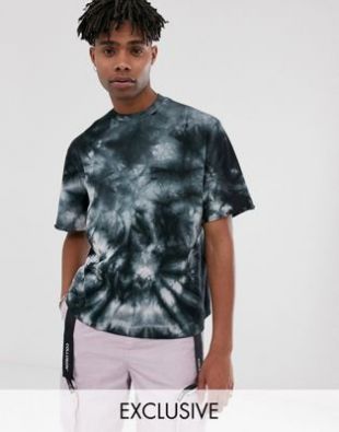 Tie-dye t-shirt with tabs in black