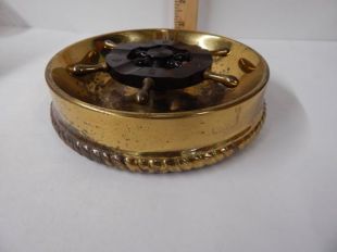 Vintage Chase Brass Ship Wheel Roulette Bar Jeu Ashtray