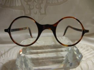 Round Tortoise Eye Glasses 1920s England Adorable Display Collectible