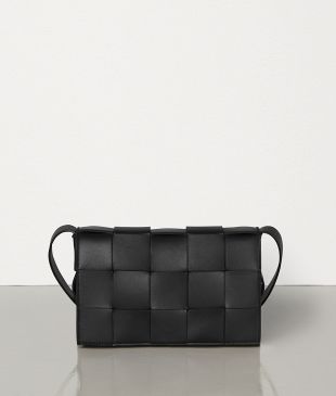 Bottega Veneta® - SAC CASSETTE ORNÉ DU MOTIF MAXI INTRECCIO