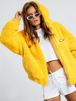 Ellesse LÃ©ger en fourrure synthÃ©tique VESTE en Citron Chrome. BNWT. RRP Â£ 69.99.  | eBay