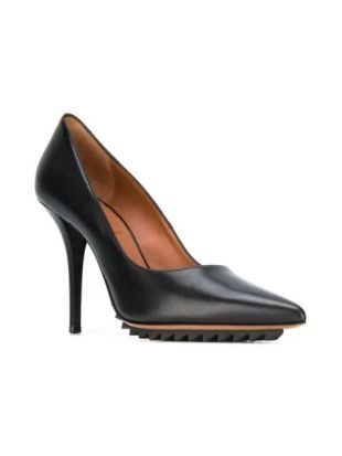 Pumps With Notched Soles