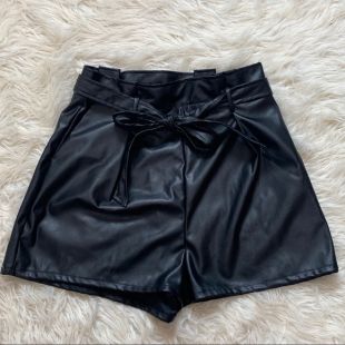 tailored paperbag leather look shorts
