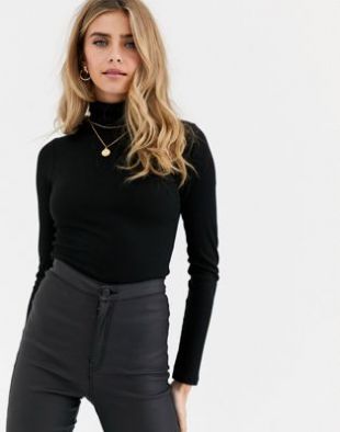 Pull côtelé à col roulé - Noir