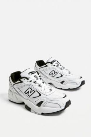 452 Black & White Trainers