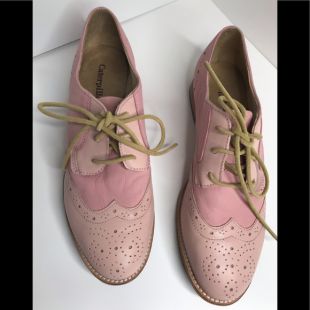 Pink leather oxfords