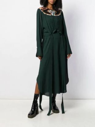 Robe mi-longue à Col à Empiècement
