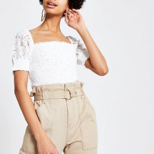 White lace puff sleeve top