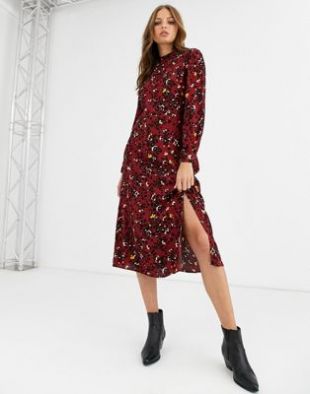 Robe mi-longue à imprimé léopard fleuri