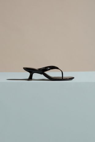 Beep Thong Sandals