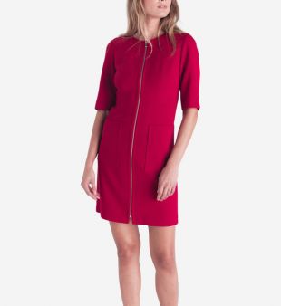 Robe droite et courte