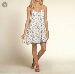 Hollister floral babydoll chiffon dress
