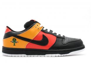 Nike Dunk SB Low Raygun