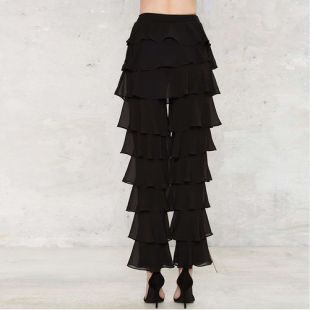 pantalon à volants