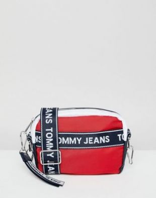 Tommy Jeans - Sacoche pour appareil photos avec bretelle à bande griffée | ASOS