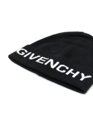 Hat: Givenchy (black) by Lil Durk on the account Instagram of @durkioworld  | Spotern