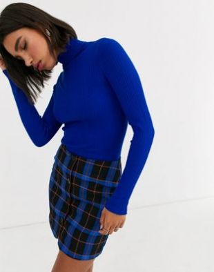 Ribbed Roll Neck Sweater in Electric Blue