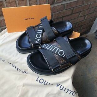 Louis Vuitton Slides Slippers in Adabraka - Shoes, Kels Collection
