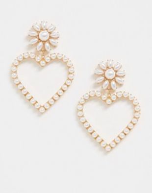 ASOS DESIGN - Boucles d'oreilles avec pendants en forme de cœur ornés de perles - Doré | ASOS