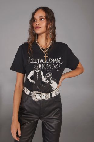 t-shirt black