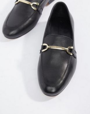 loafers black