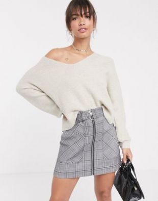 ASOS DESIGN fluffy v neck ribbed jumper with balloon sleeve in recycled blend | ASOS