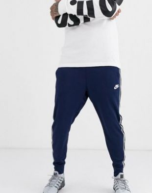 Nike - Tribute - Joggers resserré aux chevilles - Bleu marine | ASOS