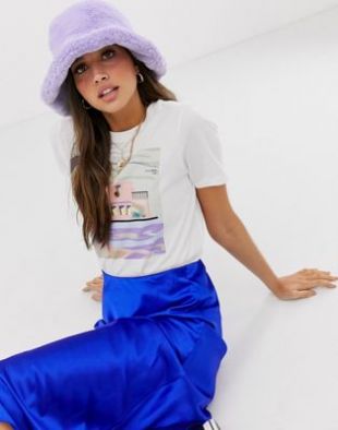 ASOS DESIGN - Bob en fausse fourrure avec revers sur l'arrière | ASOS