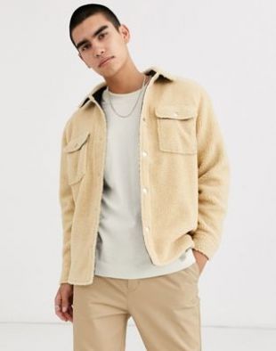 Weekday - Irwin - Surchemise en imitation peau de mouton - Beige | ASOS