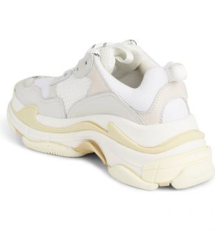 Triple S Low Top Sneaker