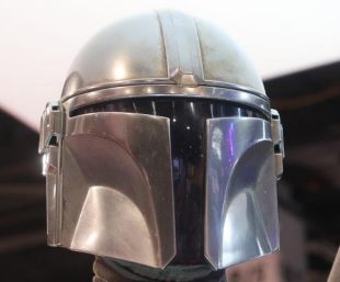 PRE-ORDER Mandalorian Helmet Very Precise Detail Star Wars Cosplay Fan-art