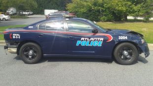 Modellino Dodge Charger 2011 Polizia Los Angeles – Scala 1:24 – Motormax 76947