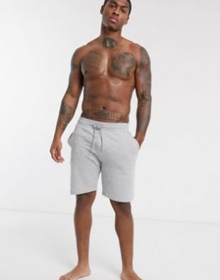 Tommy Hilfiger - Short confort avec logo drapeau - Gris | ASOS