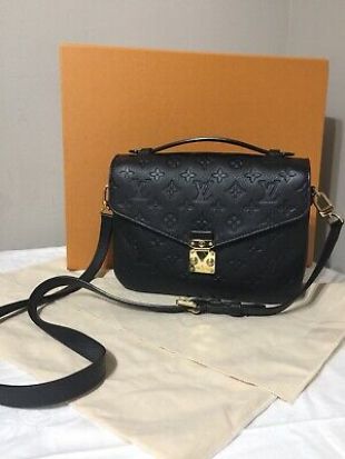 Pochette Métis Noir Monogramme  Empreinte