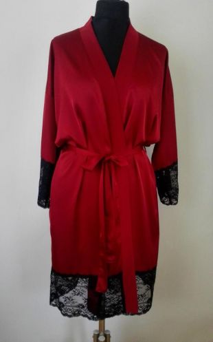 Robe en satin rouge avec bordure en dentelle noire, robe en dentelle kimono, robe de mariée