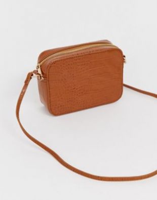 ASOS DESIGN - Sac bandoulière pour appareil photo effet croco | ASOS