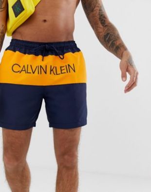Calvin Klein - Short de bain avec logo - Bleu marine | ASOS