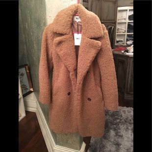Sher­pa Coat