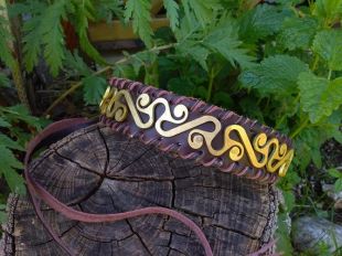 Diadème en cuir bandeau avec décoration en laiton