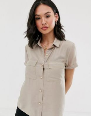 Pimkie - Chemise fonctionnelle avec poche à l'avant - Beige | ASOS