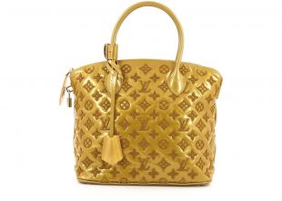 Louis Vuitton Monogram Fascination Lockit Bag worn by Blair